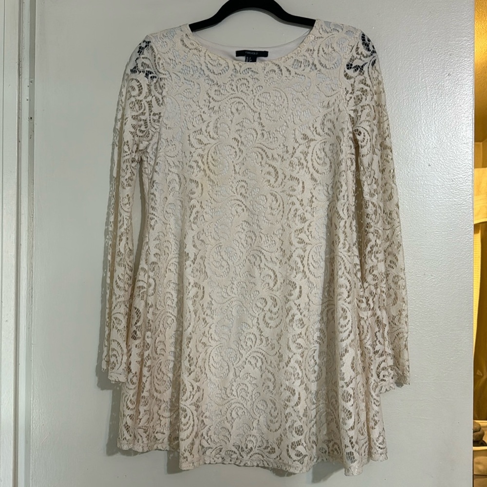 Forever 21 lace mini dress